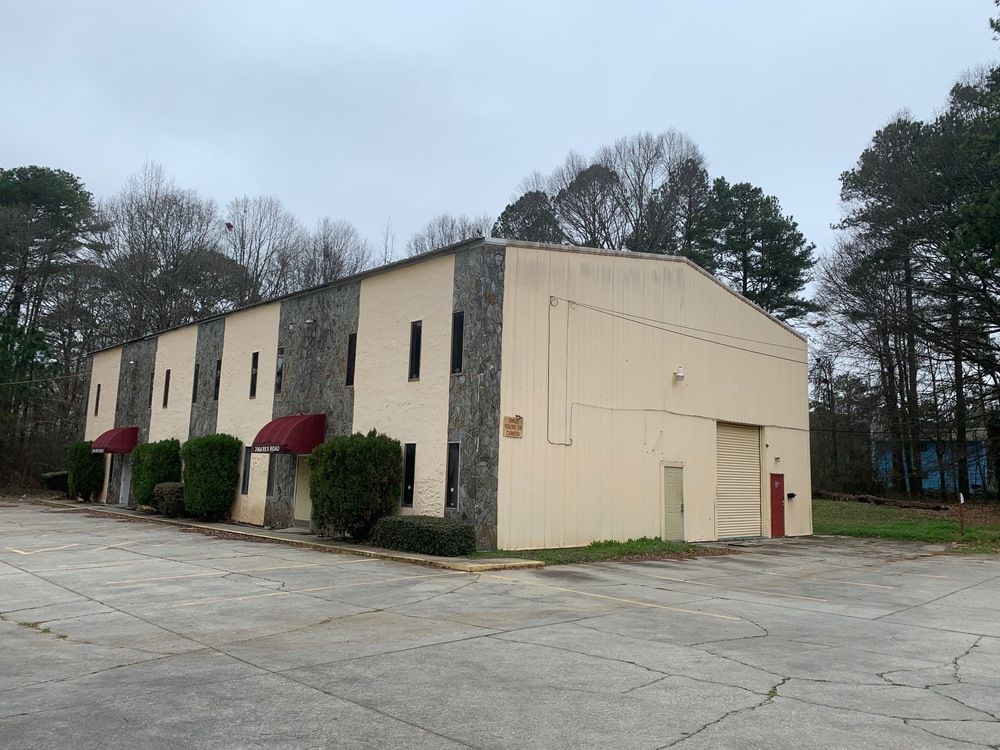 +/-7,500 SF Office/Warehouse-Morrow: 2054 Rex Rd, Morrow, GA 30260